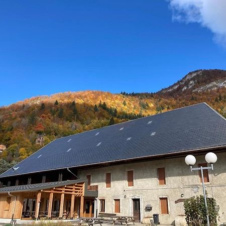 La Ferme De La Mense Aillon-le-Jeune Exterior foto